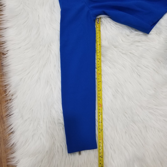 LONG Blue SLEEVES BLOUSE.. - Picture 13 of 16